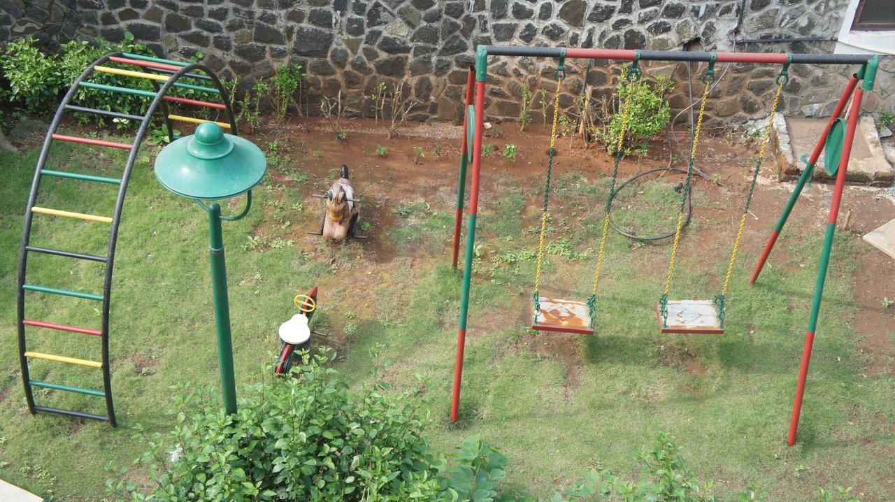 Velvet County Resort & Spa Lonavala Exterior foto