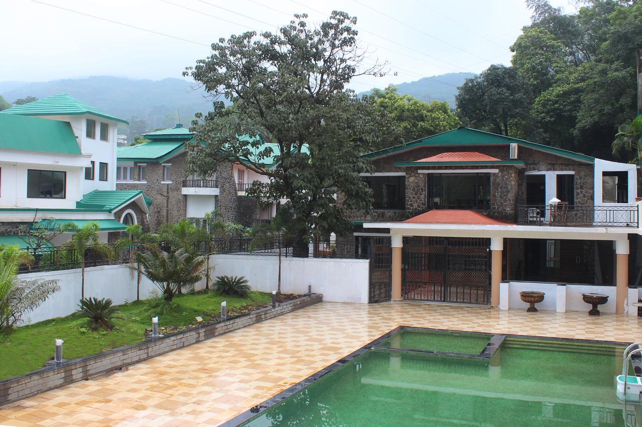 Velvet County Resort & Spa Lonavala Exterior foto