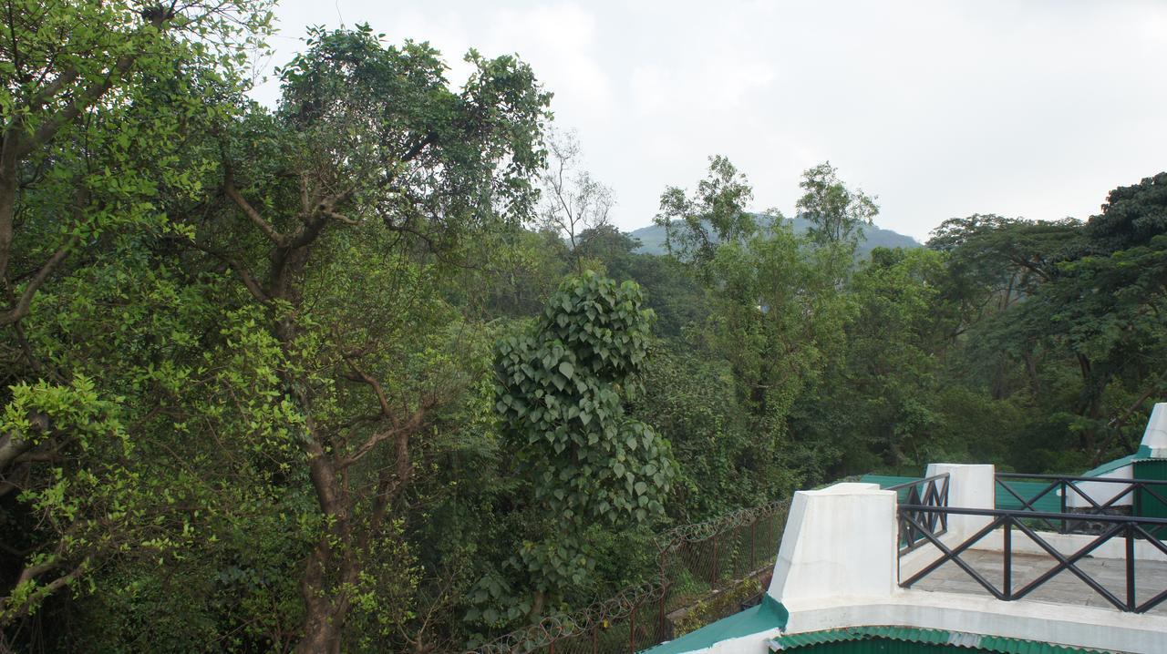 Velvet County Resort & Spa Lonavala Exterior foto